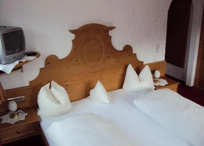 Fuerstenhof Pensjonat 3*